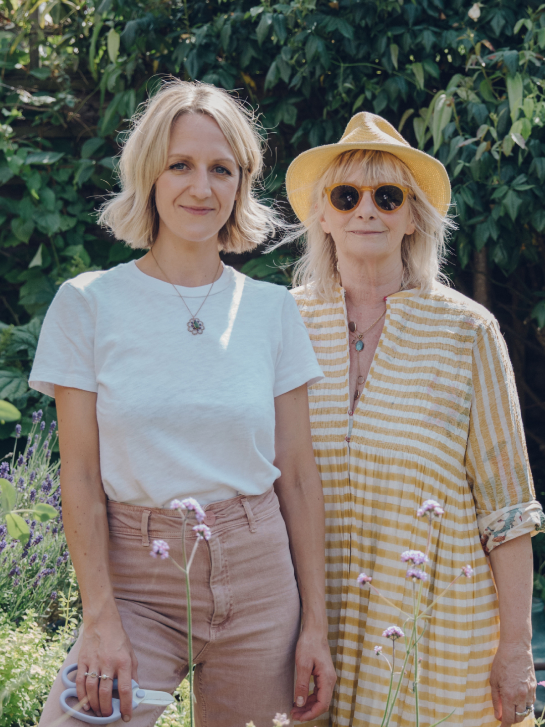 Learn the Art of Flower Pressing